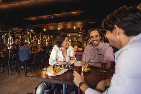 Warrego Way - Accommodation Rockhampton 1