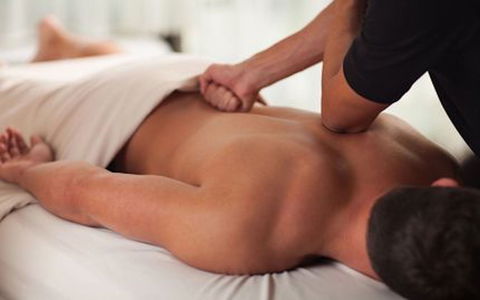 Big Thumb Massage - Accommodation Rockhampton 0