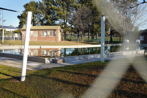 Bungendore Pool - Accommodation Rockhampton 1