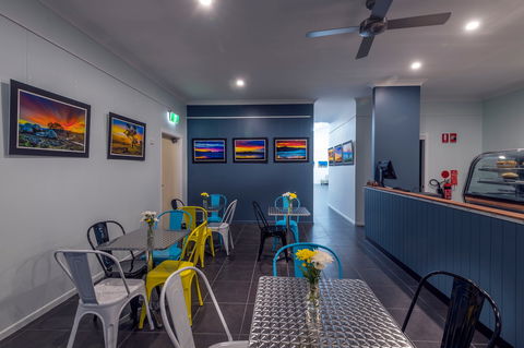 Gawura  Aboriginal Art Gallery And Cafe - Accommodation Rockhampton 2