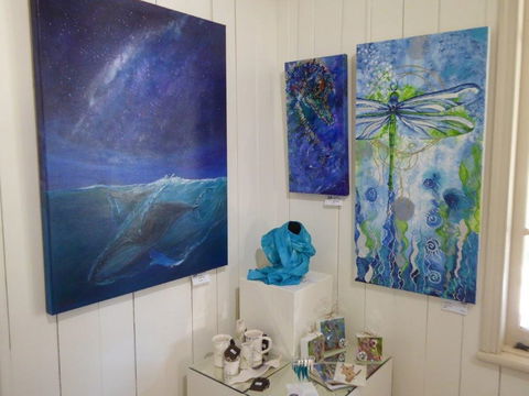 Old SchoolHouse Gallery - Accommodation Rockhampton 1
