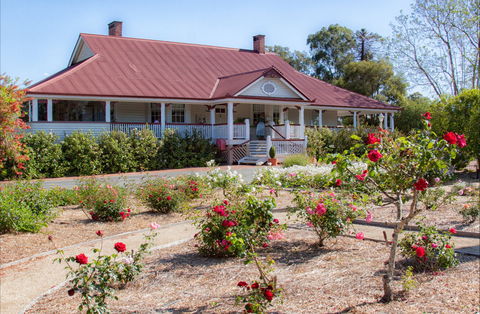 Ringsfield House, Nanango - Accommodation Rockhampton 0
