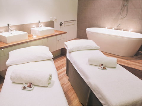 Endota Spa Frankston - Accommodation Rockhampton 2
