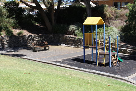 Flinders Park Playground - Accommodation Rockhampton 1