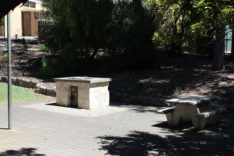 Flinders Park Playground - Accommodation Rockhampton 2