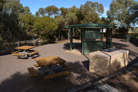 Yeldulknie Weir & Reservoir - Accommodation Rockhampton 2
