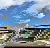 Corner Store Gallery - Accommodation Rockhampton