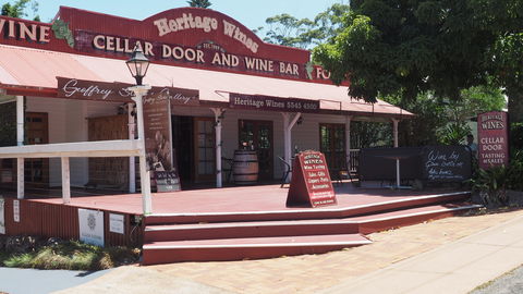 Heritage Estate Winery Cellar Door - Accommodation Rockhampton 0