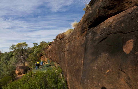 Mulgowan (Yappa) Aboriginal Art Site Walking Track - Accommodation Rockhampton 0