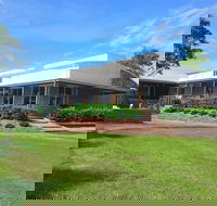 Beresfield Golf Mini Golf and FootGolf Course - Accommodation Rockhampton