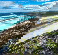 Conspicuous Cliff - Accommodation Rockhampton