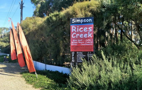 Simpson Rices Creek - Accommodation Rockhampton 0