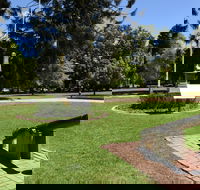 Collins Park - Accommodation Rockhampton