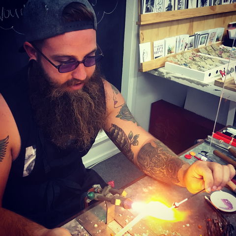 Hot Glass Demonstrations And Classes - Accommodation Rockhampton 1