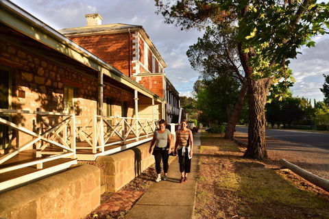 Lambie Town Walk - Accommodation Rockhampton 2