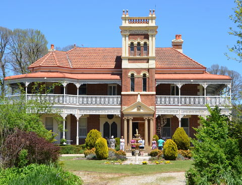 Langford House - Accommodation Rockhampton 1