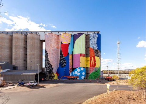 PUBLIC Silo Trail: Northam - Accommodation Rockhampton 0