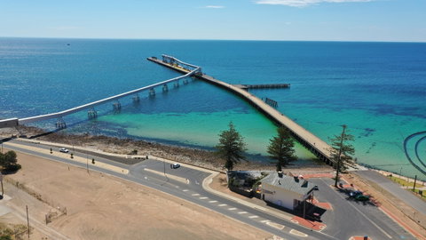 Wallaroo Jetty - Accommodation Rockhampton 0