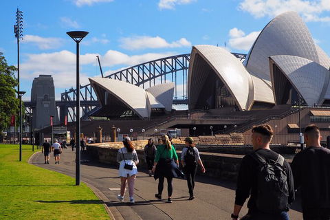 Quay People: Sydney Harbour Walking Tour With Coffee - Accommodation Rockhampton 3
