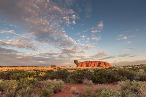 Uluru, Kata Tjuta And Kings Canyon Camping Safari From Alice Springs - Accommodation Rockhampton 2