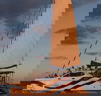 Hervey Bay Champagne Sunset Sail - Accommodation Rockhampton