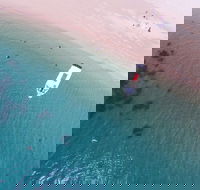 Fozzy's 3 Hour 3 Island Tour - Accommodation Rockhampton