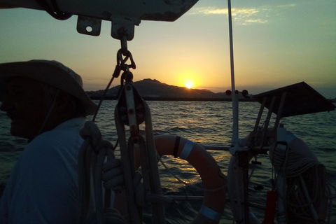 Sailing Boat Overnight Live Aboard Experience Townsville - Accommodation Rockhampton 1