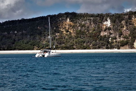 Bareboat Hire - Cattitude 7 Nights - Accommodation Rockhampton 0