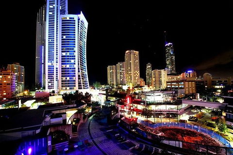 Gold Coast Airport Transfers : Airport OOL To Gold Coast City In Luxury Car - Accommodation Rockhampton 1