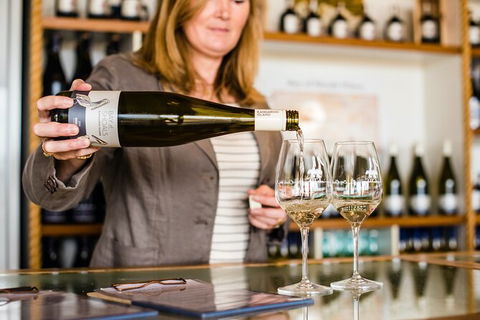 Heritage, Wine & Gin Tours - Accommodation Rockhampton 5