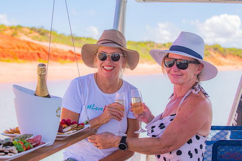 Scenic And Prehistoric Boat Tour - Accommodation Rockhampton 16