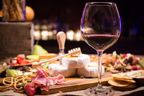 Full-Day Gourmet Wine Tour With Pick Up And Lunch - Accommodation Rockhampton 0