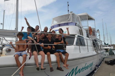 Mantaray Charters - Accommodation Rockhampton 4