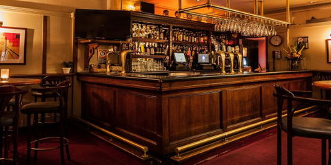 The Occidental Hotel - Accommodation Rockhampton 2