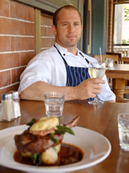 Frisco Hotel - Accommodation Rockhampton 0