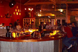 Monties Bar - Accommodation Rockhampton 0