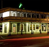 Alberton Hotel - Accommodation Rockhampton