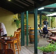 Bird In Hand Inn - Accommodation Rockhampton