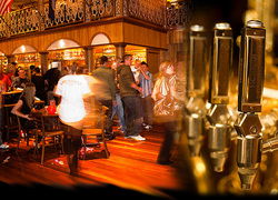 Louisiana Tavern - Accommodation Rockhampton 1
