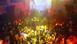 Q Bar - Accommodation Rockhampton 2