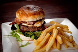 Cross Keys Hotel - Accommodation Rockhampton 3