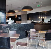 The Cremorne Hotel - Accommodation Rockhampton