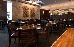 Stirling Hotel - Accommodation Rockhampton 2