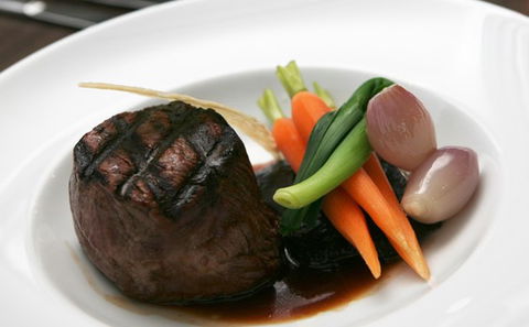 Insideout Restaurant & Bar - Accommodation Rockhampton 1