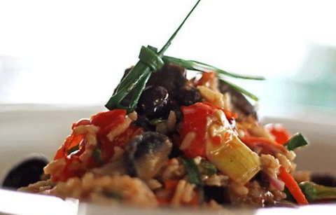 Augello's - Accommodation Rockhampton 2