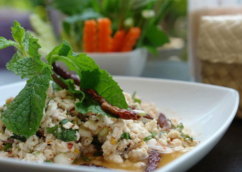 Gold Leaf Thai - Accommodation Rockhampton 1