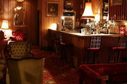 Back Bar - Accommodation Rockhampton 2