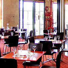 Customs House Waterfront Hotel - Accommodation Rockhampton 2