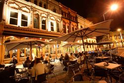 Atomic Bar - Accommodation Rockhampton 3