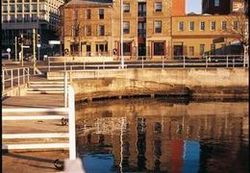 Customs House Waterfront Hotel - Accommodation Rockhampton 3